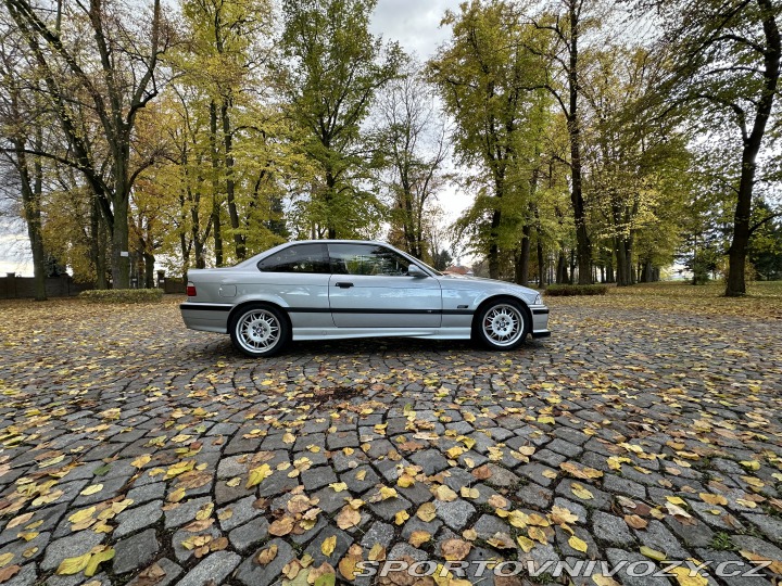 BMW M3 1993