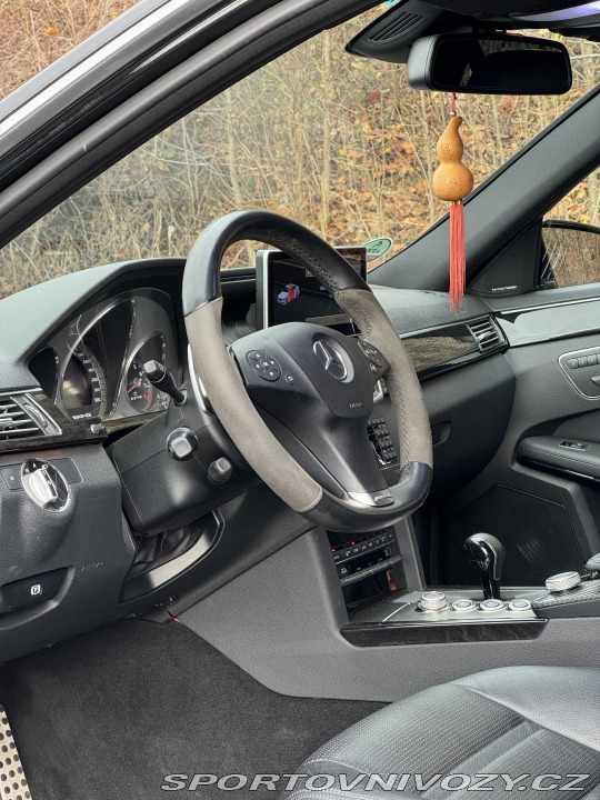 Mercedes-Benz E E63 amg 2009