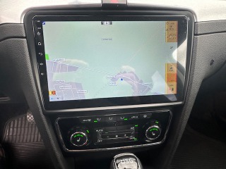 Škoda Superb 3,6 FSI V6 4x4 DSG 2014
