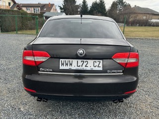 Škoda Superb 3,6 FSI V6 4x4 DSG 2014