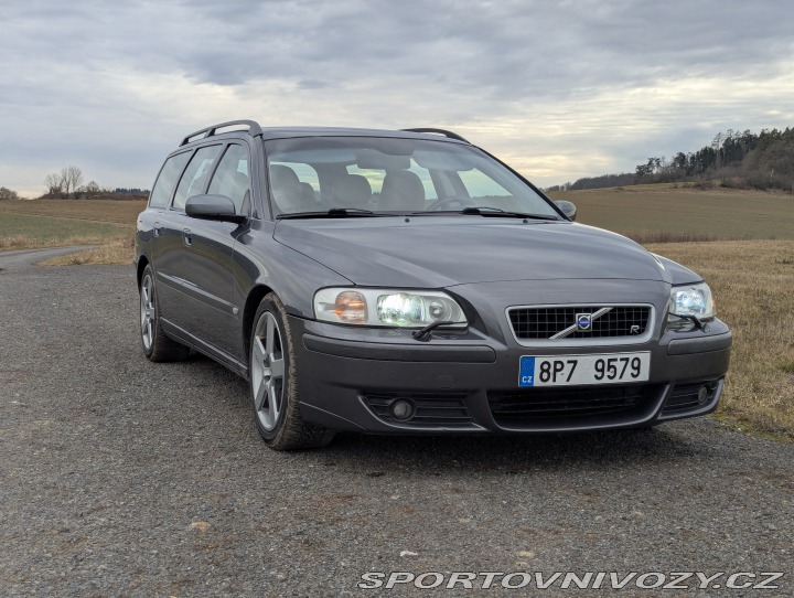 Volvo V70 V70R manuál 2004