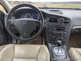 Volvo V70 V70R manuál 2004