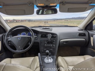 Volvo V70 V70R manuál 2004