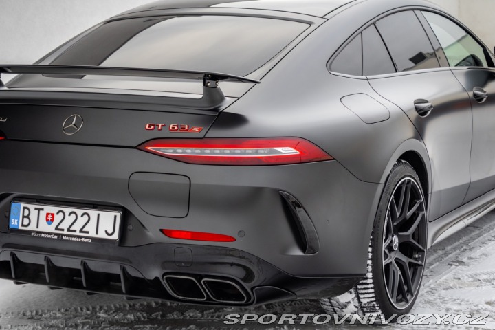 Mercedes-Benz AMG GT 2024