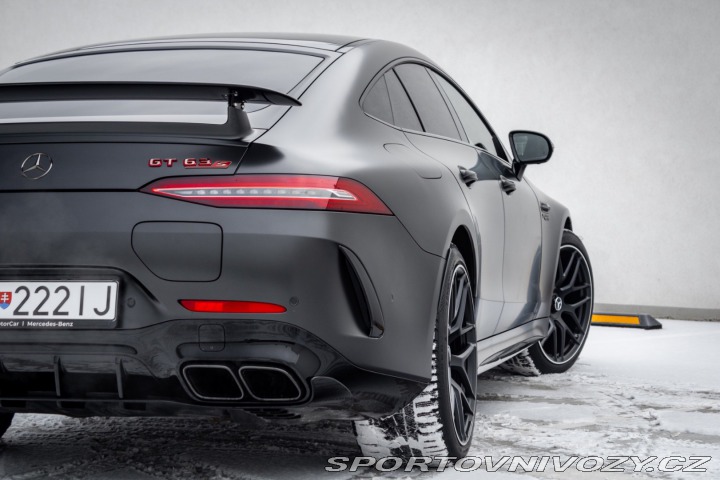 Mercedes-Benz AMG GT 2024