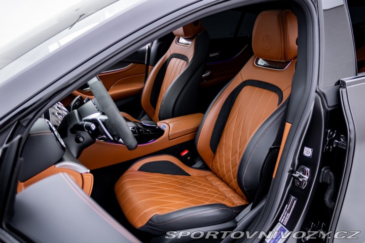 Mercedes-Benz AMG GT 2024
