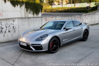 Porsche Panamera turbo
