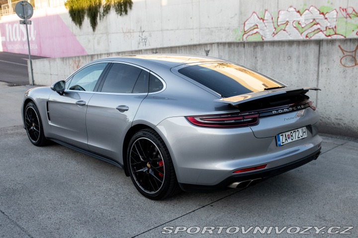 Porsche Panamera turbo 2017