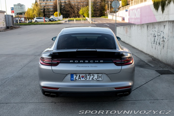 Porsche Panamera turbo 2017