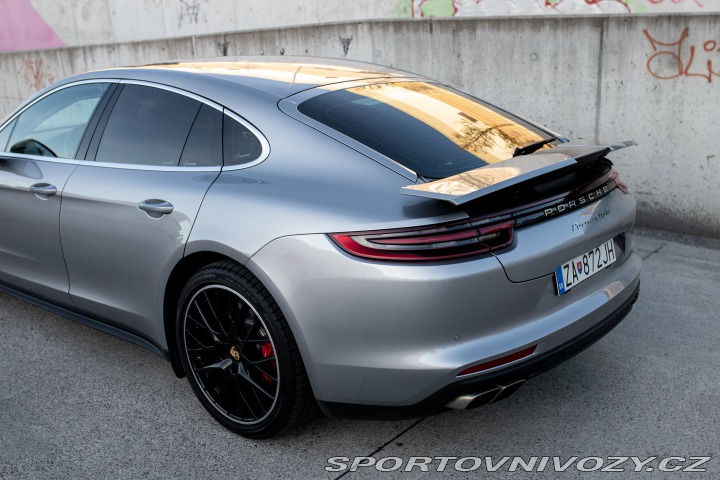 Porsche Panamera turbo 2017