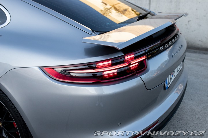 Porsche Panamera turbo 2017