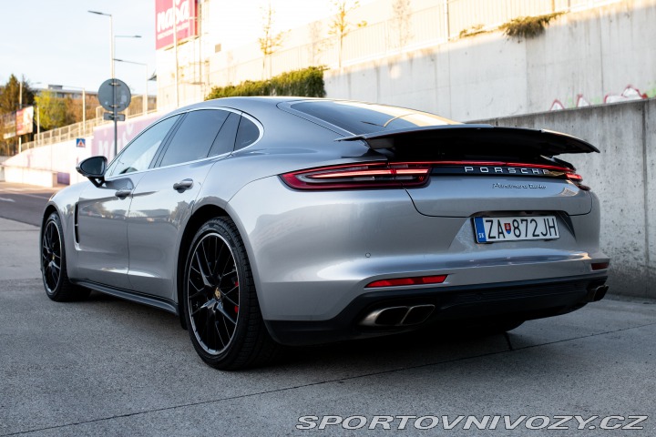 Porsche Panamera turbo 2017