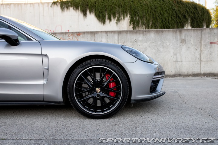 Porsche Panamera turbo 2017