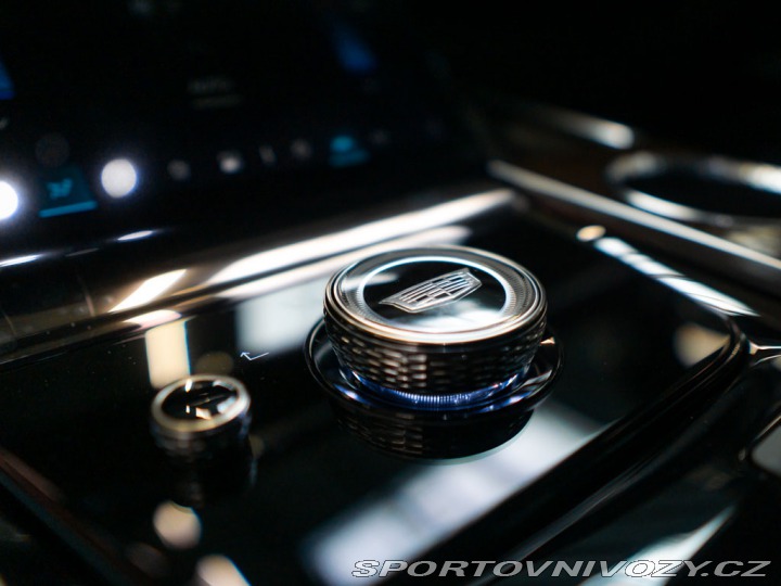 Ostatní značky Ostatní modely Cadillac Escalade 6.2 ESV Sport Platinum 20 2025