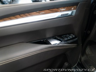 Ostatní značky Ostatní modely Cadillac Escalade 6.2 ESV Sport Platinum 20 2025