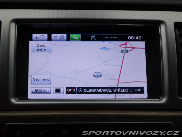 Jaguar XF 3,0 D V6 177 kW Navi DPH 2015