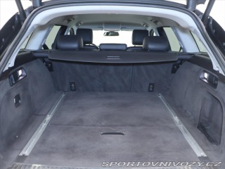 Jaguar XF 3,0 D V6 177 kW Navi DPH 2015