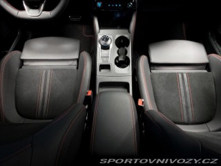 Ford Ostatní modely Kuga 2.5 Duratec HEV AWD ST- L 2025