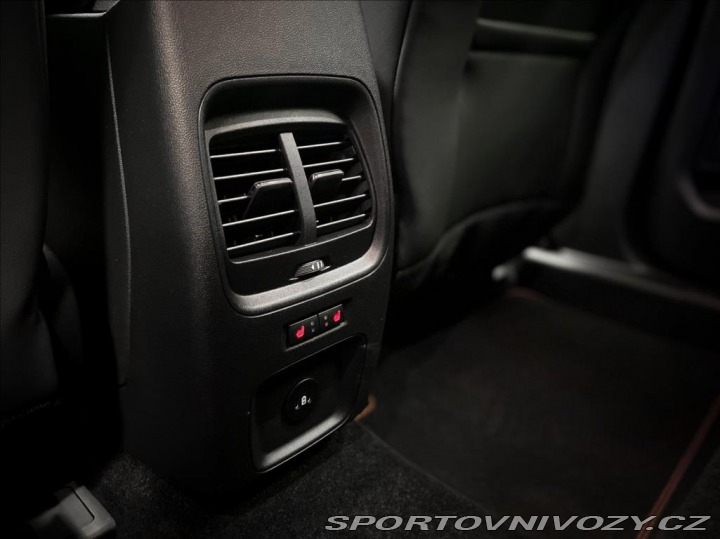 Ford Ostatní modely Kuga 2.5 Duratec HEV AWD ST- L 2025