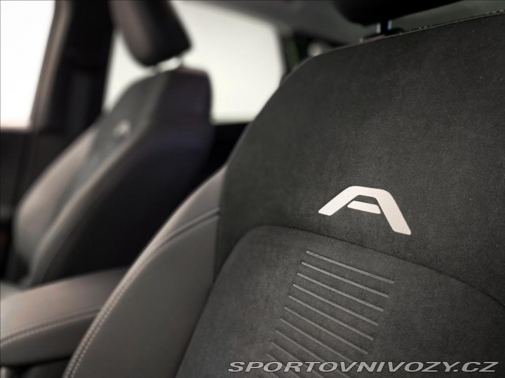 Ford Ostatní modely Kuga 2.5 Duratec HEV Active X 2025