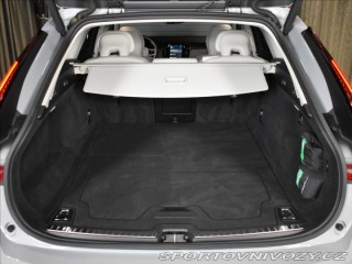 Volvo V90 2,0 B6 AWD ULT tažné,Pano 2023