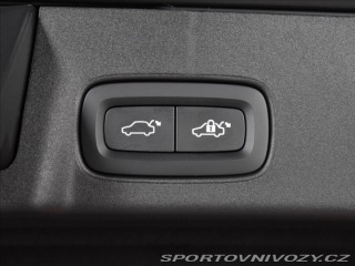 Volvo V90 2,0 B6 AWD ULT tažné,Pano 2023