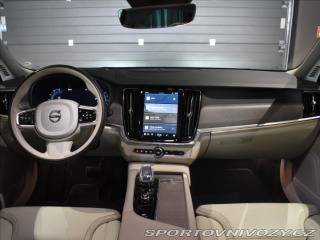 Volvo V90 2,0 B6 AWD ULT tažné,Pano 2023