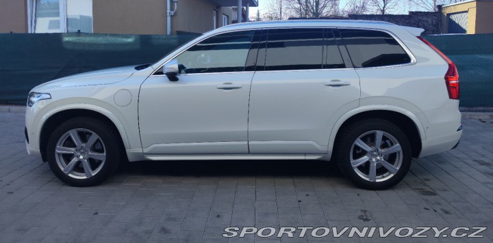 Volvo Ostatní modely XC90 2,0 T8 TWIN ENGINE 2016