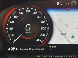 Volvo Ostatní modely XC90 2,0 T8 TWIN ENGINE 2016