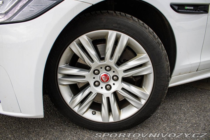 Jaguar XF 2.0 I4 300k R-Sport Auto 2019