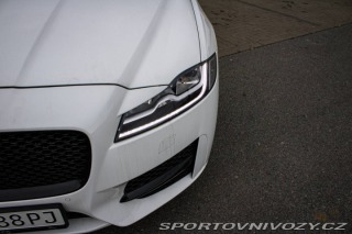 Jaguar XF 2.0 I4 300k R-Sport Auto 2019