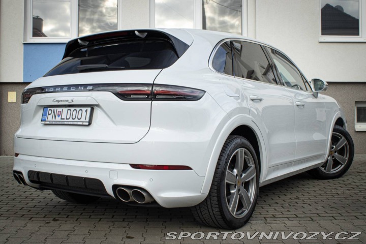 Porsche Cayenne S III 324kw TS8 2021
