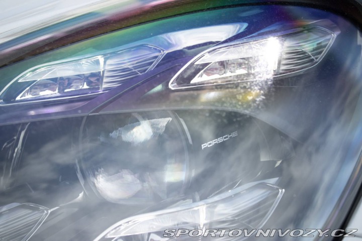 Porsche Cayenne S III 324kw TS8 2021
