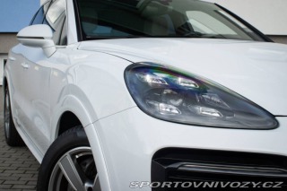 Porsche Cayenne S III 324kw TS8 2021