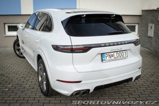 Porsche Cayenne S III 324kw TS8 2021