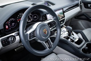 Porsche Cayenne S III 324kw TS8 2021