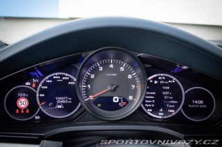 Porsche Cayenne S III 324kw TS8 2021
