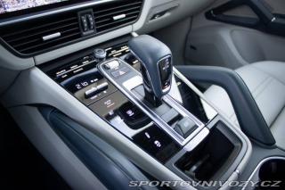 Porsche Cayenne S III 324kw TS8 2021