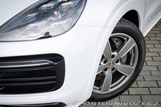 Porsche Cayenne S III 324kw TS8 2021
