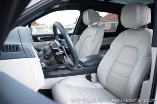 Porsche Cayenne S III 324kw TS8 2021
