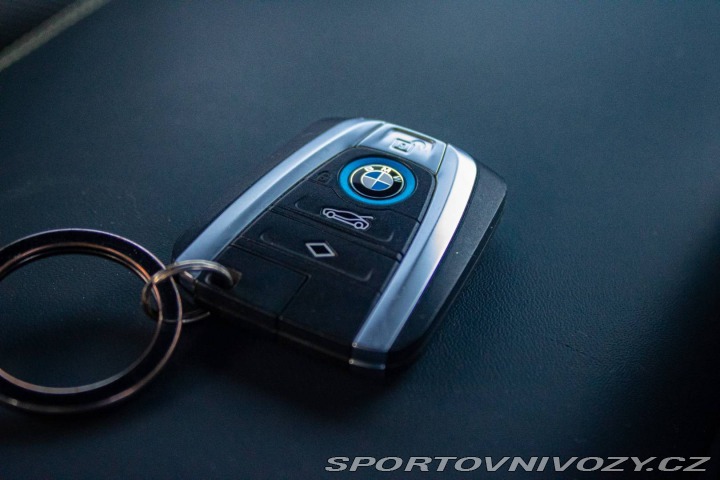 BMW i8 Coupe Protonic Frozen Ye 2018