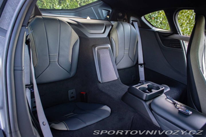 BMW i8 Coupe Protonic Frozen Ye 2018