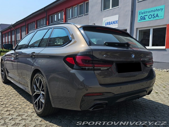 BMW 5 530e xDrive Alvite Grey 2022