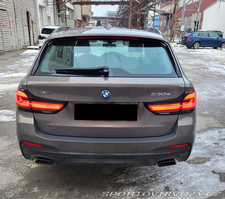 BMW 5 530e xDrive Alvite Grey 2022
