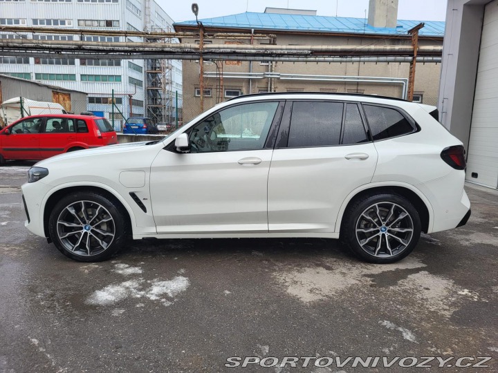 BMW X3 30e xDrive M Packet 2022