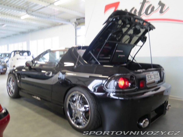 Honda CRX 1.6 16V, muzika, podvozek 1992