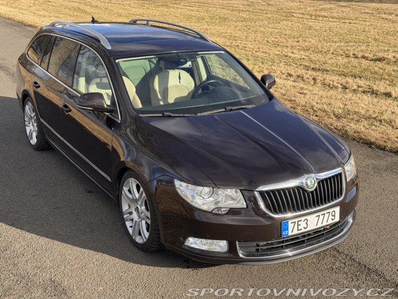 Škoda Superb 
