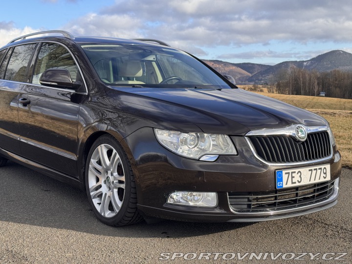 Škoda Superb 2013