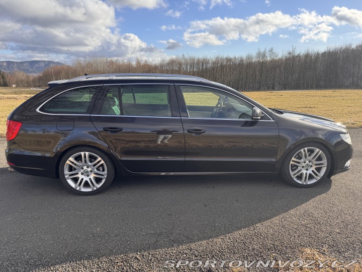 Škoda Superb 2013