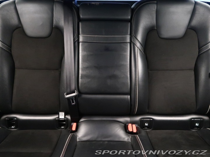 Volvo V90 D5 AWD 2017